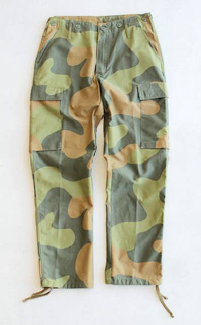 カモフラージュパンツ.png カモフラージュパンツ.png