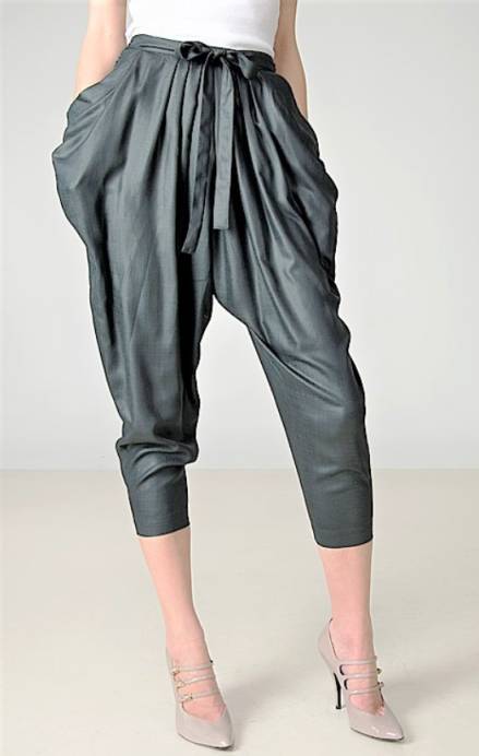 ハーレムパンツ.png ハーレムパンツ.png