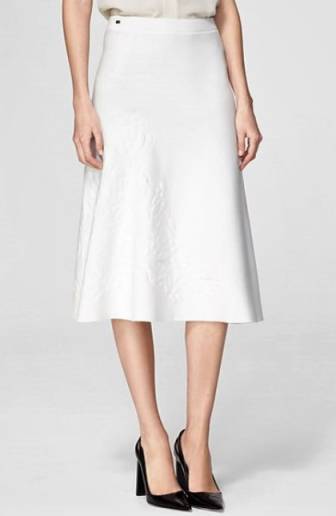 Aラインスカート.png Aラインスカート.png